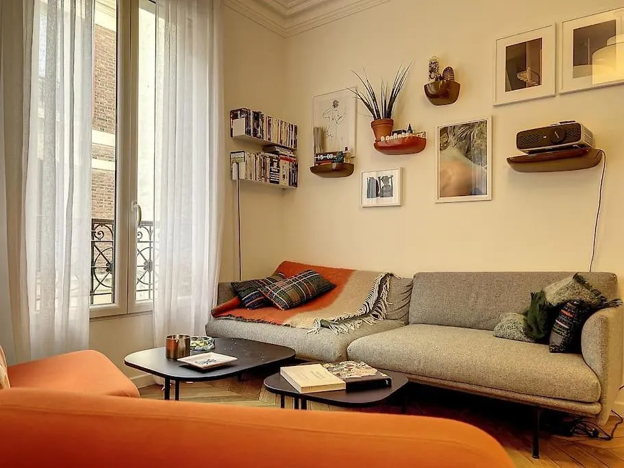 Appartement Art Bougee Montmartre Paris Apartment