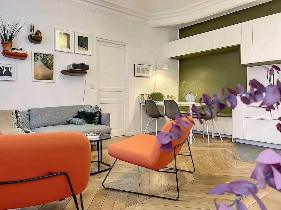 Appartement Art Bougee Montmartre Париж